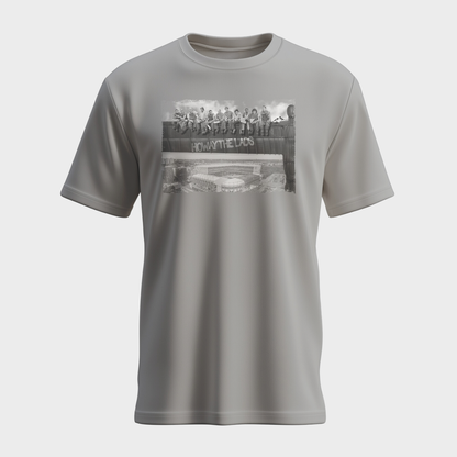 Lunchtime atop The Angel of the North T-Shirt